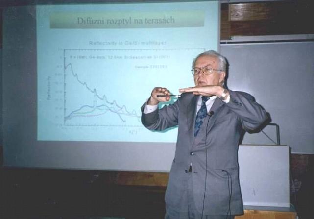 srpna 2016 ve stejném mìstì. Zanechal zde svou manželku, syna a sestru. Moje vzpomínky na ¼uba se vracejí do roku 1980, kdy se poprvé zúèastnil konference Krystalografické spoleè - nosti v Praze.