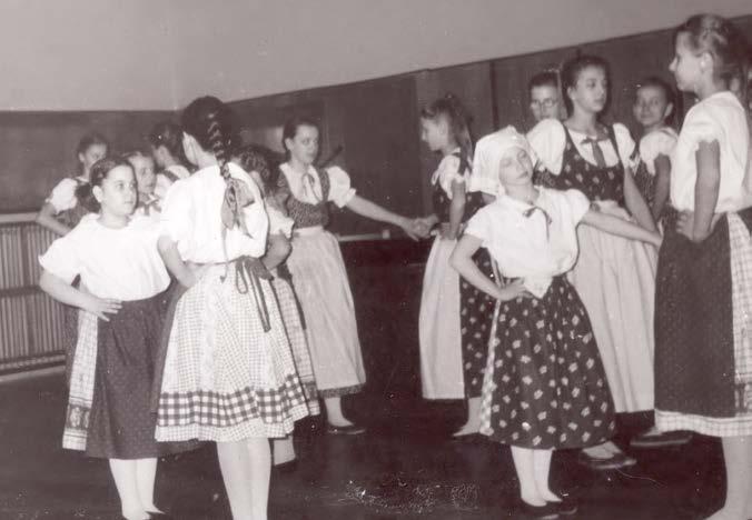 Dvořáčková Tereza I Dvořáčková Tereza II Dvořáková Eliška Dvořáková Kamila Dvořáková Karolína Dvořáková Markéta Dvořáková Tereza I Dvořáková Tereza II Ehlová Veronika Ehlová Zuzana Epsteinová Klára