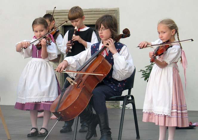 Kondras Tomáš Koníček Marcel Kopová Markéta Korečková Barbora Kořínek Štěpán Kosinová Šárka Kosková Anna Košnarová Magdaléna Kouba Václav Kouřímová Anna Kousalová Šárka Kožna Štěpán Králíčková