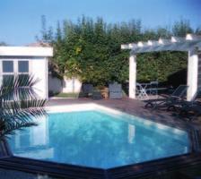 350x650 cm - 300x600 cm 130 nebo 20 m³ 450x700 cm - 400x650 cm 143 cm 29 m³