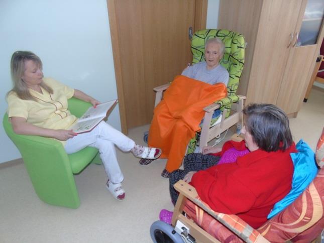 Čtení sluší každému Začalo to všechno před nějakým rokem v městské knihovně