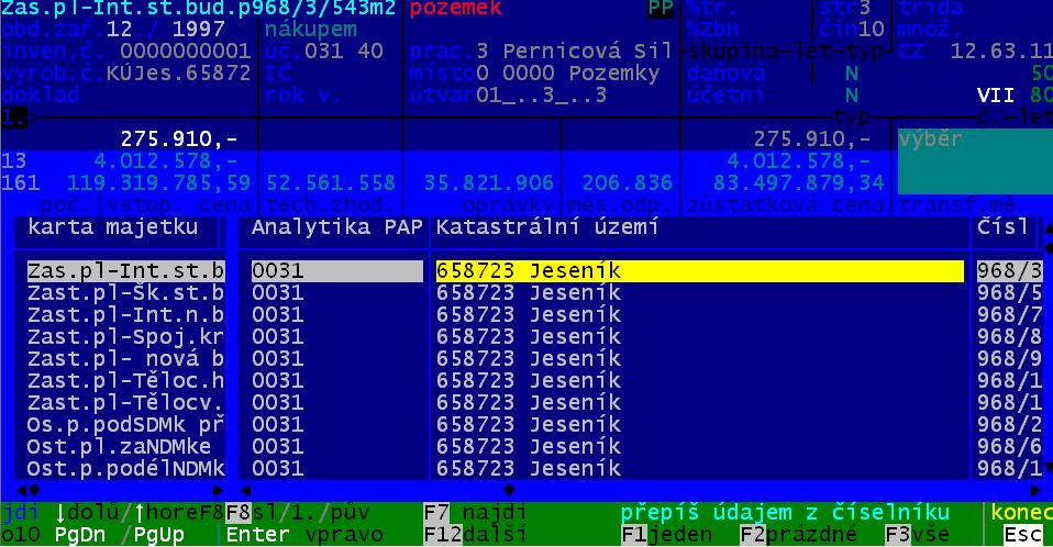 Proto se údaje editují a prezentují samostatně. Pokud zapíšete novou kartu, či opravíte stávající kartu, nabídne se vám další obrazovka s patnácti údaji. Ty jsou rozděleny do tří skupin. - 1.