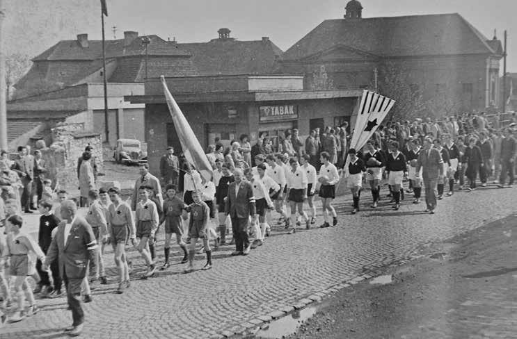 dubna došlo k ustavující schůzi, která se konala v hostinci Na Vinohradě. Antonín Kachlík a Stanislav Jeníček informovali přítomné o důvodech svolání.