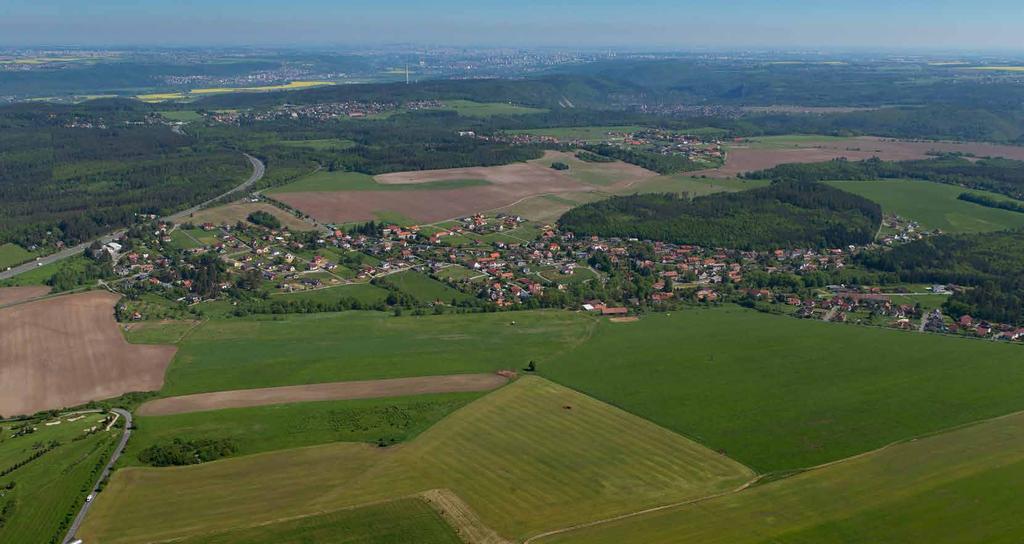16 Velká klínecká str. 17 Na farmě to stále žije str. 18-19 Podzimní školka str.