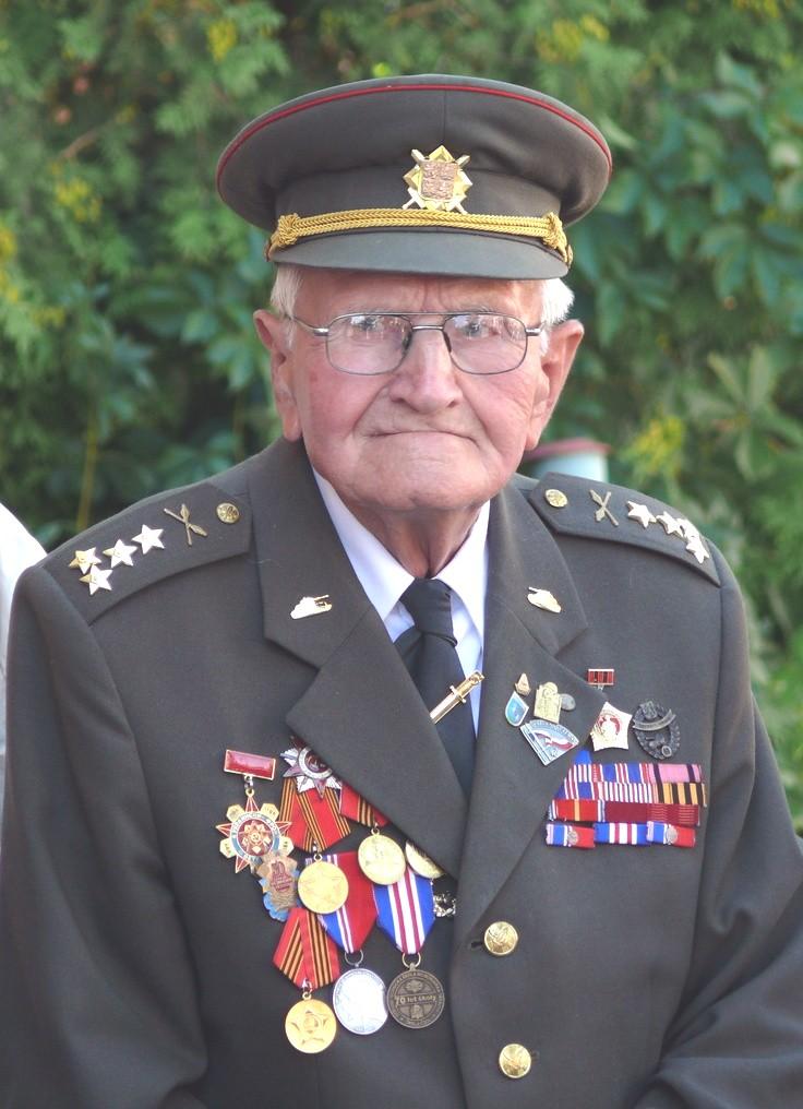 Akci pořádala Česko Ruská společnost v součinnosti s vedením města Louny. Mezi účastníky byli také váleční veteráni, mj.