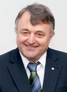 OSOBNÍ ZPRÁVY ročník 65/107, 2019, číslo 2 37 * OSOBNÍ ZPRÁVY Jubileum Ing. Karla Brázdila, CSc. Ing. Karel Brázdil, CSc. se narodil 28. 12. 1958 v Kroměříži.
