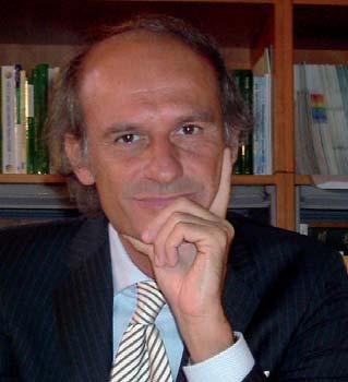NOVÉ MEDICÍNSKÉ PARADIGMA: MEDICÍNA NÍZKÝCH DÁVEK Tento článek je část rozsáhlejšího textu. Dokončení budeme publikovat v příštím čísle Alessandro Perra, vědecký ředitel, Guna S.p.a. Diego Cardani, vědecký pracovník, Guna S.