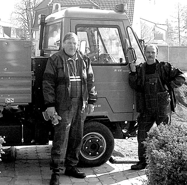 Tak jako kaïdá nová vûc má své pfiíznivce i kritiky, tak i tyto zmûny jsou kaïdodennû propírány obãany na í obce.