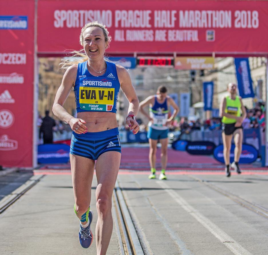 SPORTISIMO 1/2MARATON PRAHA V ULICÍCH VAŠÍ ČTVRTI V sobotu 6. dubna se zaplní ulice Prahy běžci z celého světa, aby si nejen zasoutěžili, ale aby se také proběhli překrásným městem.