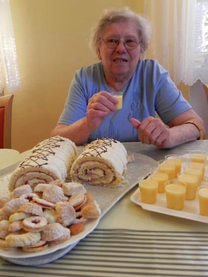 Paní Podolinská si svůj narozeninový den chtěla opravdu užít, jak se patří. Sice ji už delší dobu trápil nepříznivý zdravotní stav, ale na ten svůj den se velmi těšila. A vyšlo to.