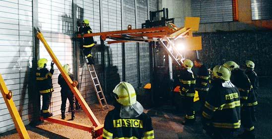 Pravidelná cvičení prověřují nejen připravenost lidí a techniky, ale mohou ukázat i na nedostatky v protipovodňové ochraně.