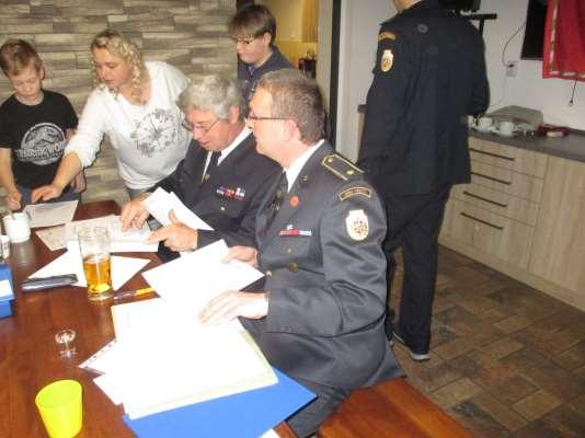Valná hromada se letos poprvé konala v suterénu