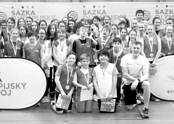 března přivítat na naší škole tým Sazka Olympijského víceboje, složený ze známých sportovních jmen Štěpán Janáček, Šárka Kašpárková a jako VIP host krasobruslař Tomáš Verner.