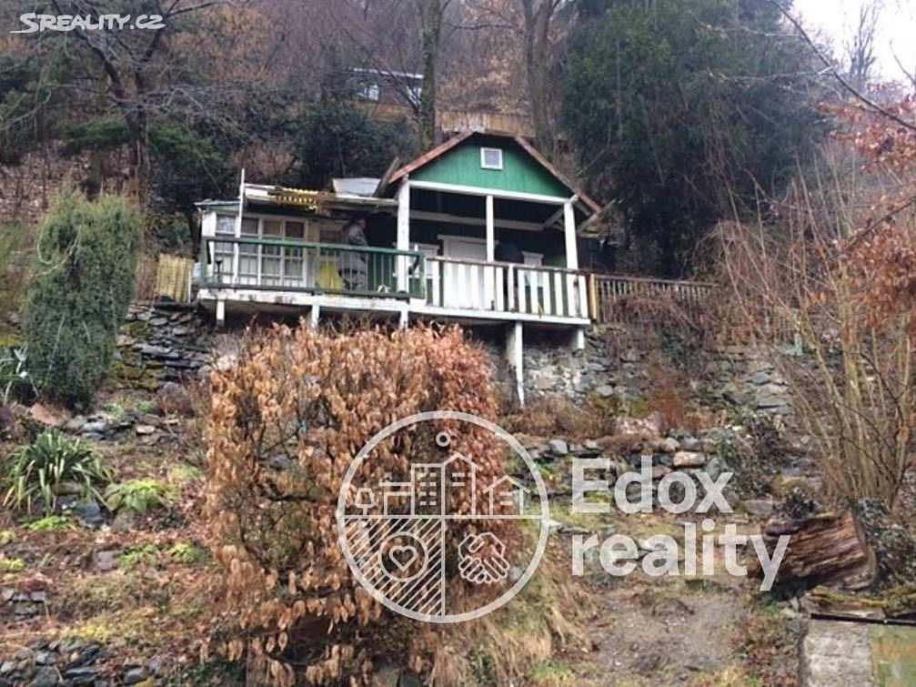 Srovnávací nemovité věci (SN): 1) Rekreační chata Nabídková cena: 380 000 Kč Lokalita: Jílové u Prahy - Luka pod Medníkem, okres Praha-západ Stavba: Dřevěná Poloha objektu: Samostatný Podlaží: 1