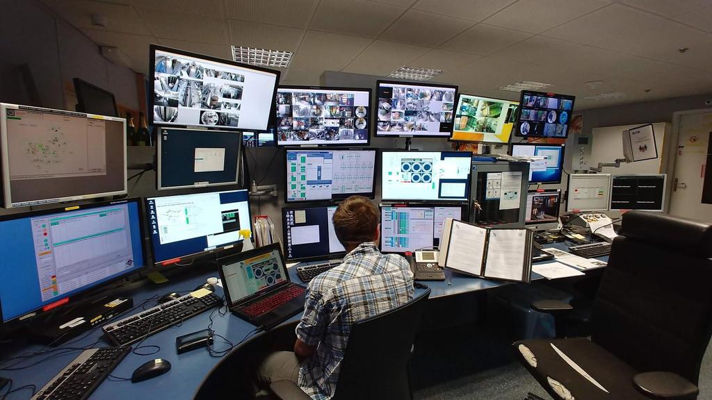Patroni @ Showmax - monitoring Icinga Aktivní checky - test připojení do všech db Monitoring stavu backendů HAProxy