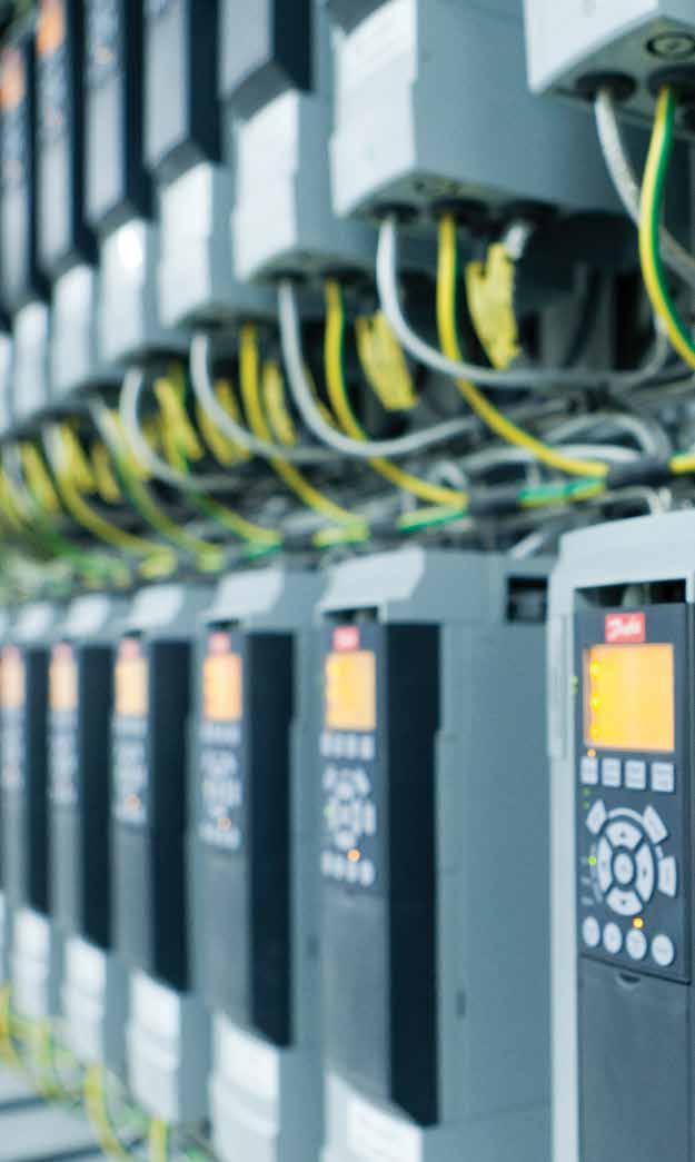 Řada možností připojení S postupující Čtvrtou průmyslovou revolucí jsou v průmyslové automatizaci a řídicích systémech stále důležitější informace v reálném čase.