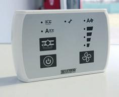 10 9. OVLÁDÁNÍ JEDNOTLIVÝCH SOUČÁSTÍ JEDNOTKY 9.1 OHŘÍVAČ Porucha topení od havarijního termostatu se vyhlašuje následujícím způsobem.
