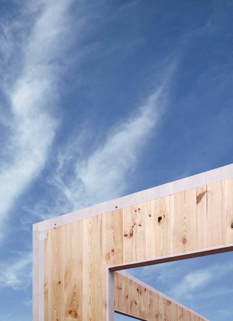 DEKPANEL je konstrukční systém dřevostaveb z masivních šroubovaných dřevěných panelů. Stavění za použití tohoto systému se stává stále populárnějším.