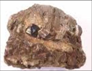 Kasiterit cínovec Cínovec Složení: oxid ciničitý, SnO 2 Soustava: čtverečná vzhled:krystaly