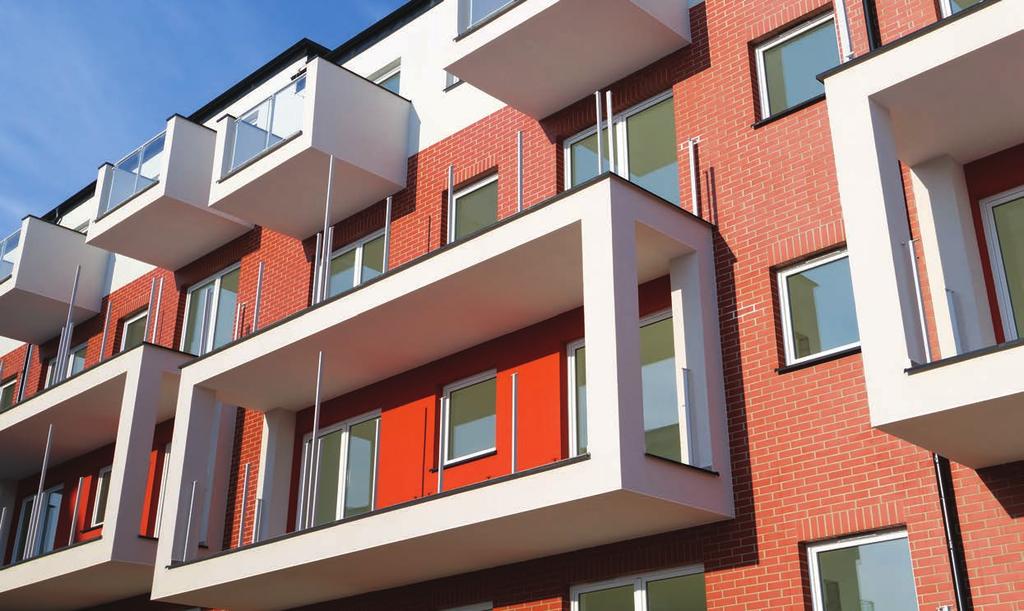 Balkóny, lodžie, terasy Opravy balkónů a lodžií jsou jednou ze základních součástí revitalizace bytových domů. Poškození bývá často rozsáhlé a mívá vliv i na statické vlastnosti a funkčnost objektu.