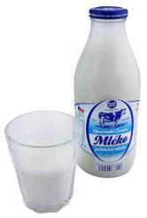 OCHUCENÁ MLÉKA Úkoly: Seřaď mléka podle obsahu cukru (zelený smajlík - mléko polotučné,