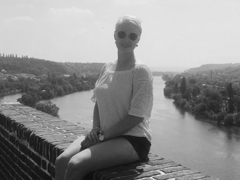 KDYŽ LETUŠKA Z LONDÝNA BOJUJE NA VALACHY MAN ZA HROZENKOVSKOU CHARITU Dobrý den, jmenuji se Jana Hořelicová, pocházím z Velkých Karlovic, ale už 6 let žiji v Londýně, kde pracuji jako letuška.