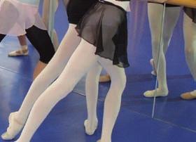 Největším úspěchem byla účast na amaterském mistrovství světa tanečníků Dance World Cup v Bukurešti, kde reprezentovalo 14 žaček školy.