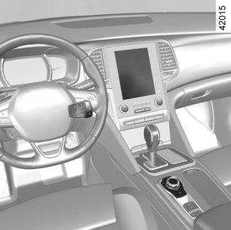Ovládání integrované v handsfree sadě telefonu U vozidel, která jsou jím vybavena, použijte ovládání na volantu 4.