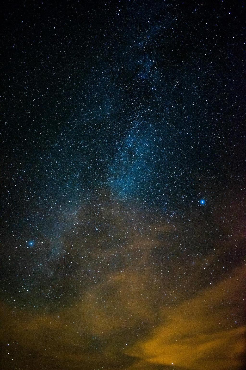 MATERIÁL PRO VÝROBU SE NAZÝVÁ BUNIČINA.