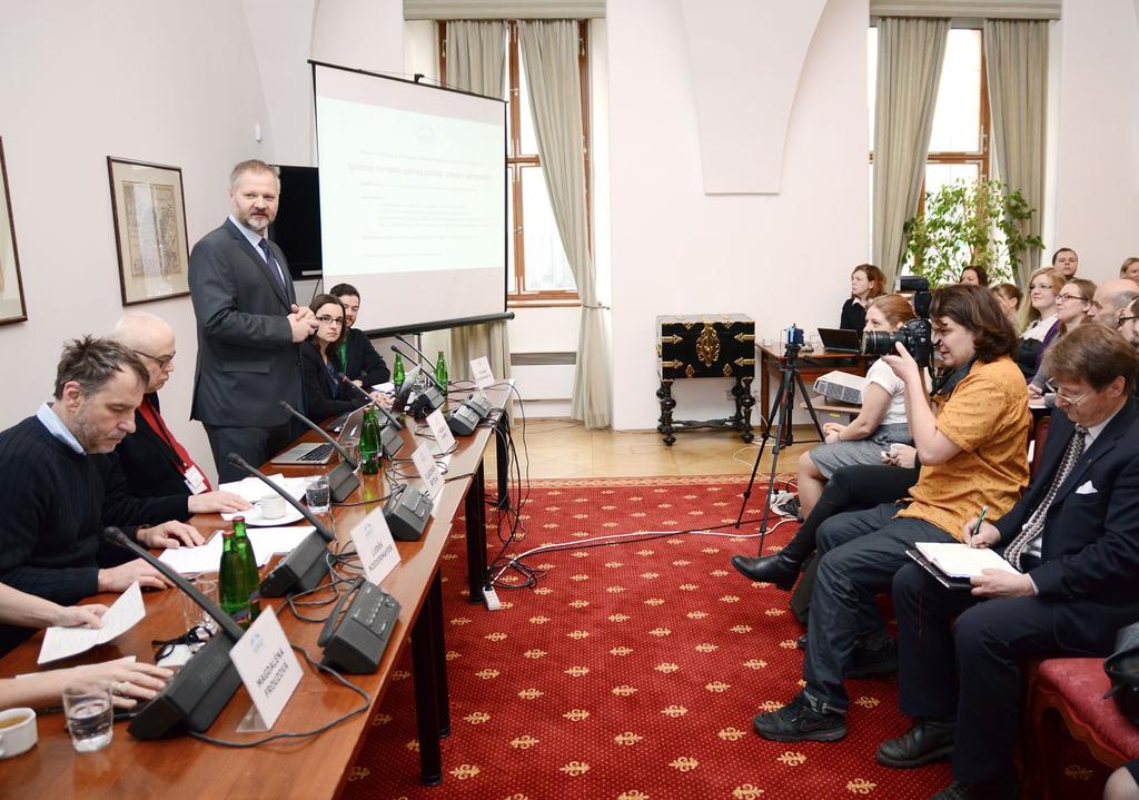 Odborná debata v
