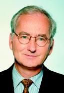 ZPR VA DOZOR»Õ RADY V dubnu 2000 zv öila Bankgesellschaft Berlin AG (BGB) sv j podìl v éivnostenskè bance (éb) z p vodnìch 49,87 % na 50,64 %.