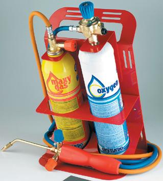 Sada obsahuje: 1 l láhev stlačeného kyslíku, láhev Maxy gas, kyslíkový a plynový ventil s dvojitou bezpečnostní ochranou,