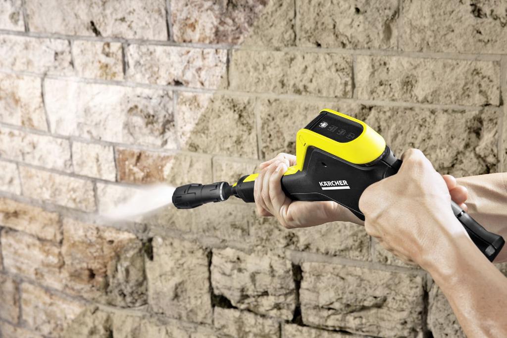 Tlaková myčka K 4 Premium Full Control Full Control Plus Power Gun s displejem stupně tlaku Vysoce stabilní díky nižšímu těžišti, vedení hadice a prodloužené opěrné noze Zvlášť výkonný, vodou