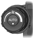 Regulace klimatu Ventilátor E102731 Nastavení ventilátoru se indikuje na displeji. Chcete-li se vrátit do automatického režimu, stiskněte tlačítko AUTO.