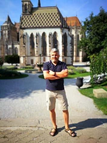 Jak dlouho se genealogii židovských rodin na Slovensku věnujete a jak jste se k tomu dostal? Genealógii som sa začal venovať v roku 2012 pri pátraní po vlastných koreňoch.