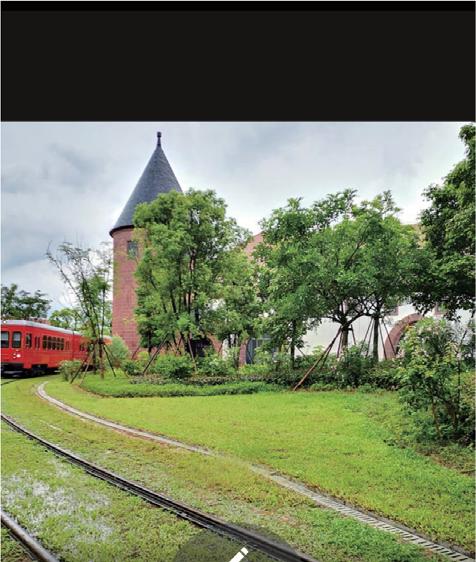 Galerie Přidat nebo odstranit fotografie a videa alba: Pokud chcete do alba přidat fotografii nebo video, klepněte na, vyberte položku, kterou chcete přidat, a následně klepněte na.