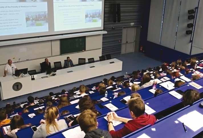Ohrožení života, Buňky tkáně nádory a Srdce a cévy. Studenti se tak mohli setkat s předními odborníky fakulty, kapacitami ve svém oboru, kteří zároveň umějí promluvit jazykem srozumitelným i laikům.