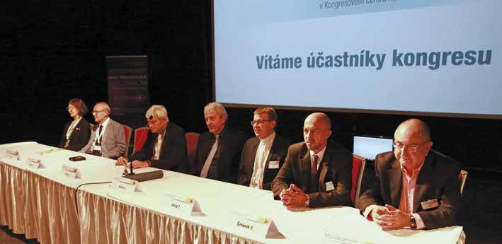 IV. KONGRES ČESKÉ PNEUMOLOGICKÉ A FTIZEOLOGICKÉ SPOLEČNOSTI (ČPFS) ČLS JEP XXVI. Západočeské pneumoonkologické dny 8. 10. 11. 2018, Parkhotel Congress Center Plzeň Zleva: prof. MUDr.