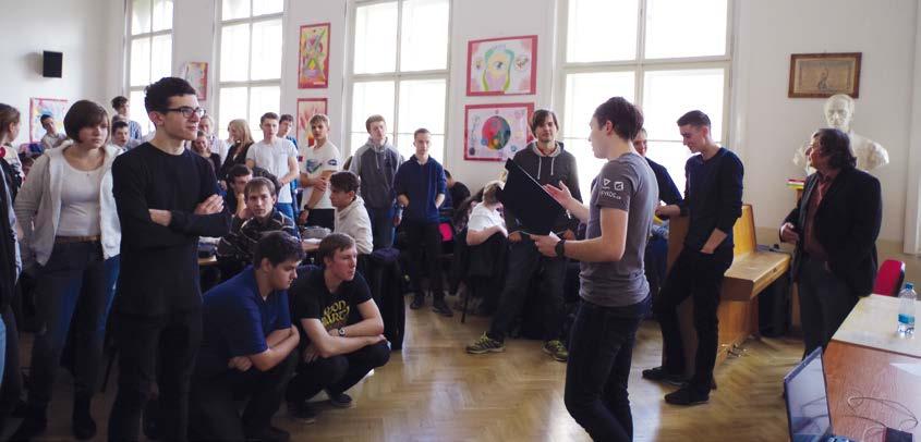 č. 1 Čs. čas. fyz. 69 (2019) 61 Soutěž Fyzikální Náboj 2018 Kateřina Rosická Gymnázium J. Ortena, Kutná Hora Fyzikální Náboj je mezinárodní týmová fyzikální soutěž určená středoškolákům.