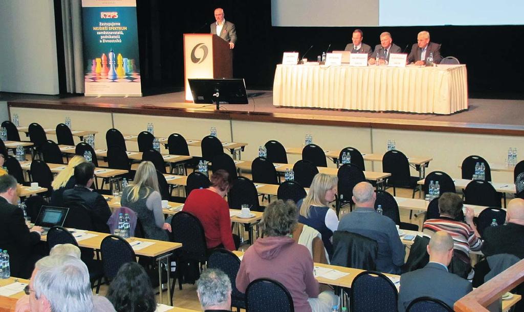 2/2019 www.iprosperita.cz hledá se řešení 13 Otázka nejen pro zaměstnavatele: Co souvisí s odchodem lidí do důchodu v pozdějším věku?