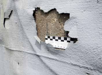 12 Flexible coat in the reconstruction system of the bridge concrete strip footing on the horizontal surface, impact of environment XF4 worsened by the influence of algae