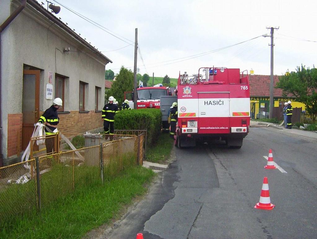 Petra Fojtíka Nově zvolené zastupitelstvo obce Jestřabí na léta 2010-2014 In: Jestřabský zpravodaj, 27.