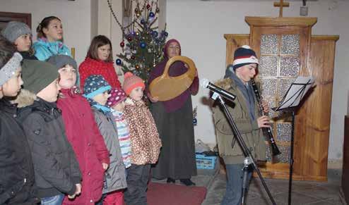 ADVENTNÍ SETKÁNÍ V neděli 6.. 8 se v odpoledních hodinách konalo tradiční adventní setkání adventní zpívání ve vánočně vyzdobeném libníčském kostele Nejsvětější Trojice.