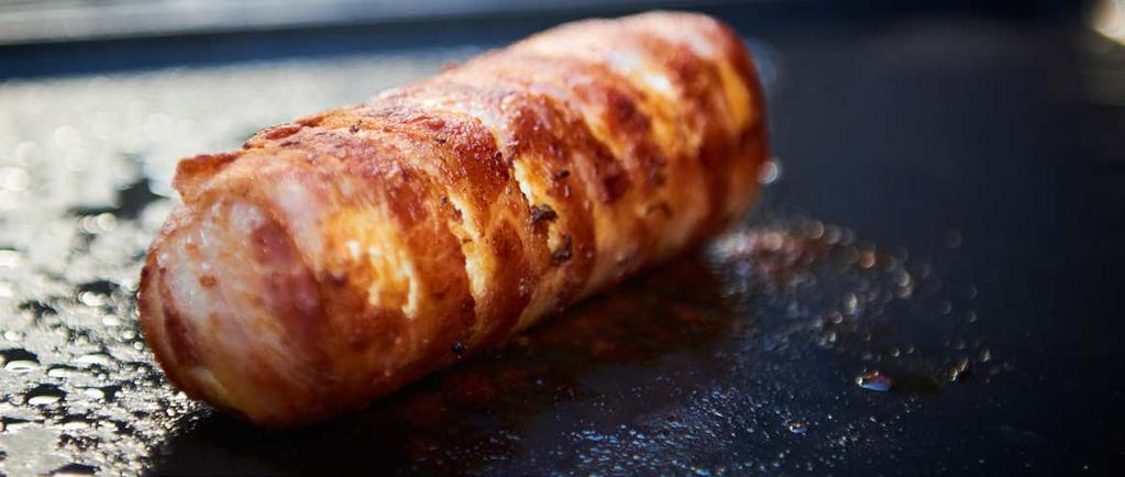 TIP MISTRA : Pro vegetariánskou variantu použijte místo slaniny tenké plátky cukety a upevněte je párátky.