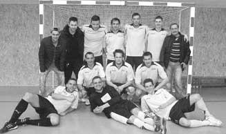 Futsalov t m Rapid Beãov vítûzem sezóny 2015/2016 Beãovsk t m Rapid Beãov dokázal zavr it leto ní sezónu Okresního pfieboru v sálové kopané nad oãekávání úspû nû. Po loàském 4.