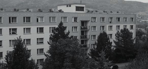 5 POSLÁNÍ STŘEDISKO Č. 5 PEČOVATELSKÁ SLUŽBA SÍDLO: Krásnostudenecká 1525/30, 405 02 Děčín VI VEDOUCÍ STŘEDISKA: Bc. Lucie Písaříková (do 30.6.2016) ZÁSTUPKYNĚ VEDOUCÍ: Mgr.