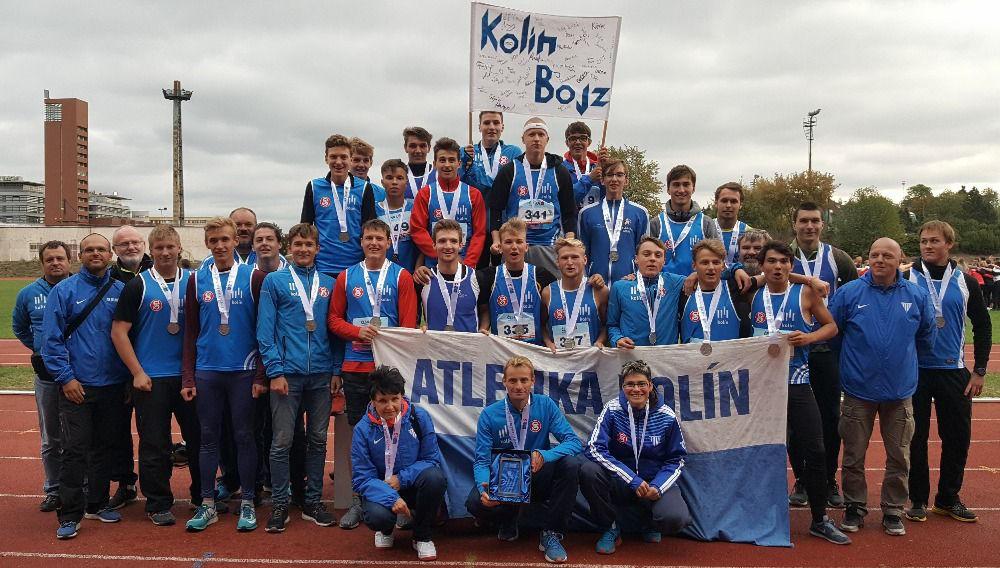 VÝROČNÍ ZPRÁVA TABULKY 2018 Na Tabulkách 2018 spolupracovali Josef Holub, Mgr. Antonín Morávek, PaedDr. Ondřej Pařík, Mgr.