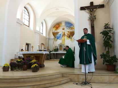 Slavnost začala mší svatou v místním kostele sv.