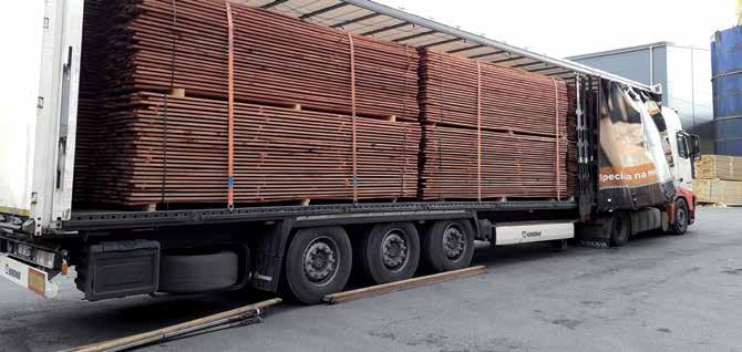 MATRIX INFO wood MATRIX ví, jak lze využít modřínové dřevo v exteriérových aplikacích Dřevo modřínu evropského má řadu nesporných výhod při využití v exteriérových aplikacích.