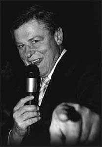 Program 20. června 2003 ve 20.00 hod. Divadelní klub Těšínského divadla Tìšínské jazzové trojèení Jazz Q Reunion Č.